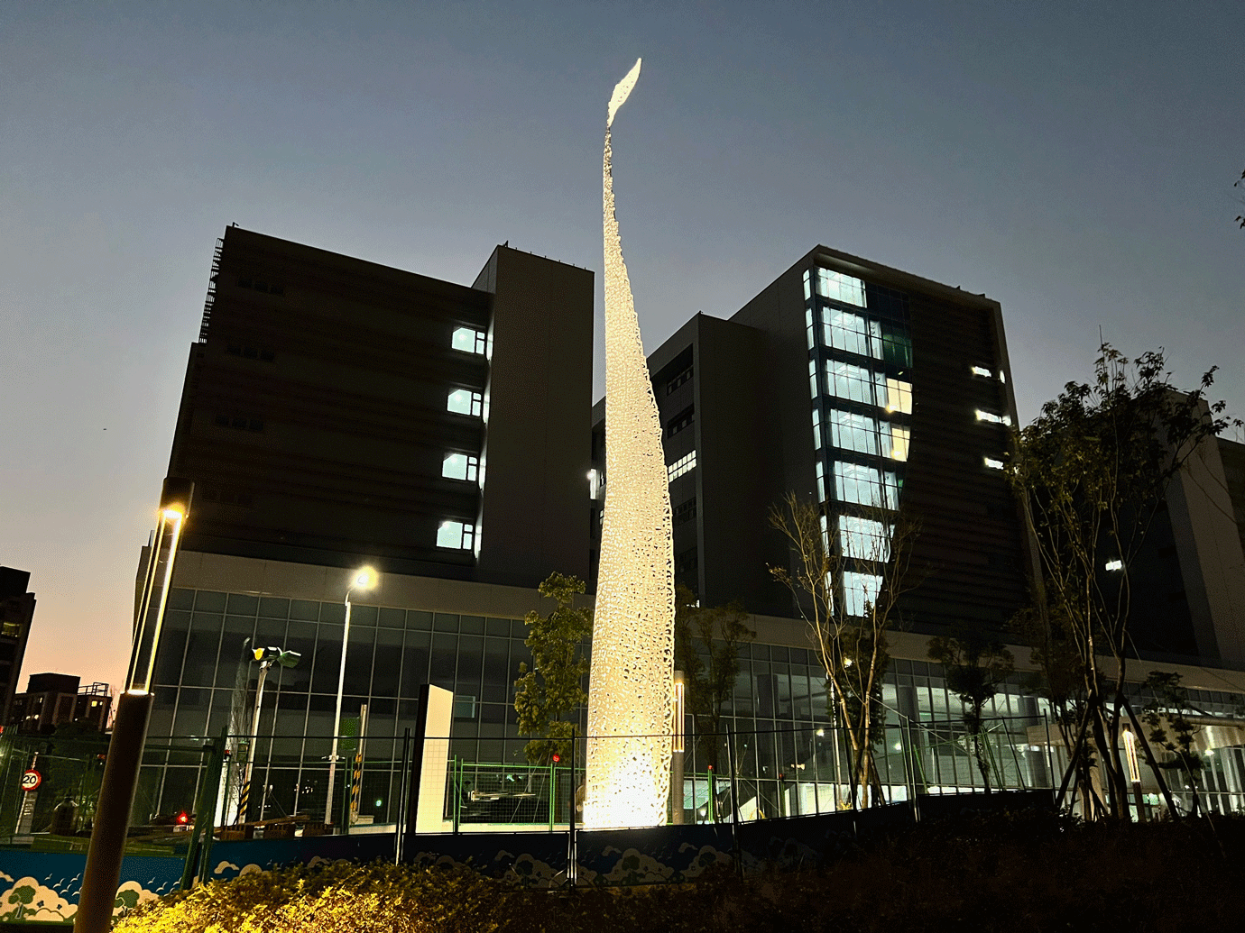 SKY AND EARTH (2022), Baogao Intellectual and Science Building, Taipei, Taiwan. Juanjo Novella