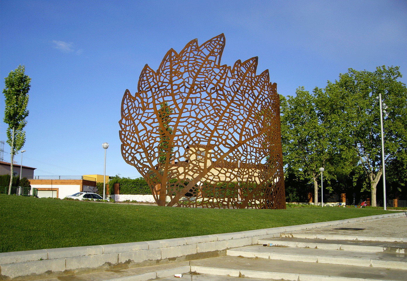 PAMPOL - GRAPE LEAF (2006), Footbridge, Sant Llorenç D ́Hortons, Barcelona, Spain. Juanjo Novella