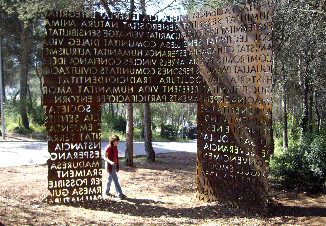 DOOR OF HUMAN VALUES (2007) Bosch of Felix Alsina, Vallirana, Barcelona. Juanjo Novella